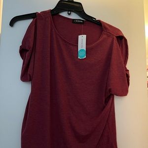 Colette cold shoulder tee